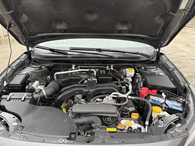 Used 2022 Subaru Outback Touring w/ Popular Package #2 image 10