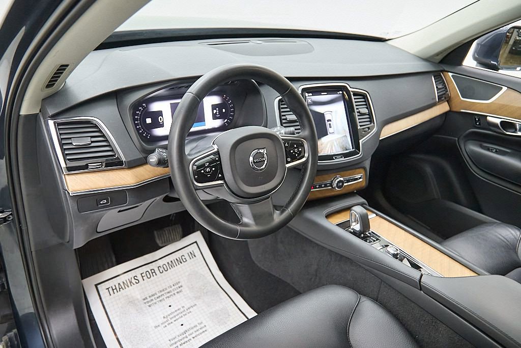 Certified 2023 Volvo XC90 B6 Plus w/ Protection Package image 16