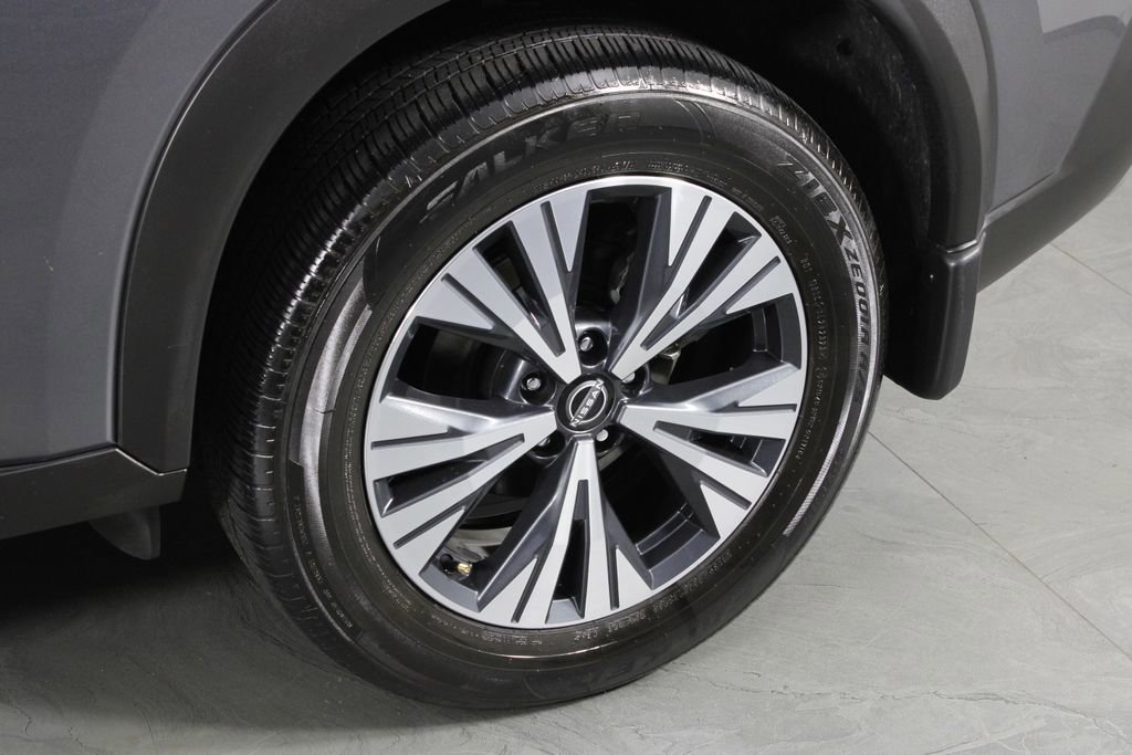 Certified 2023 Nissan Rogue SV image 13