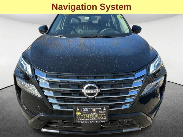 Used 2026 Nissan Rogue Platinum w/ Platinum Premium Package image 4