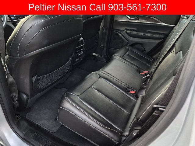 Used 2023 Jeep Grand Cherokee Limited RWD image 24