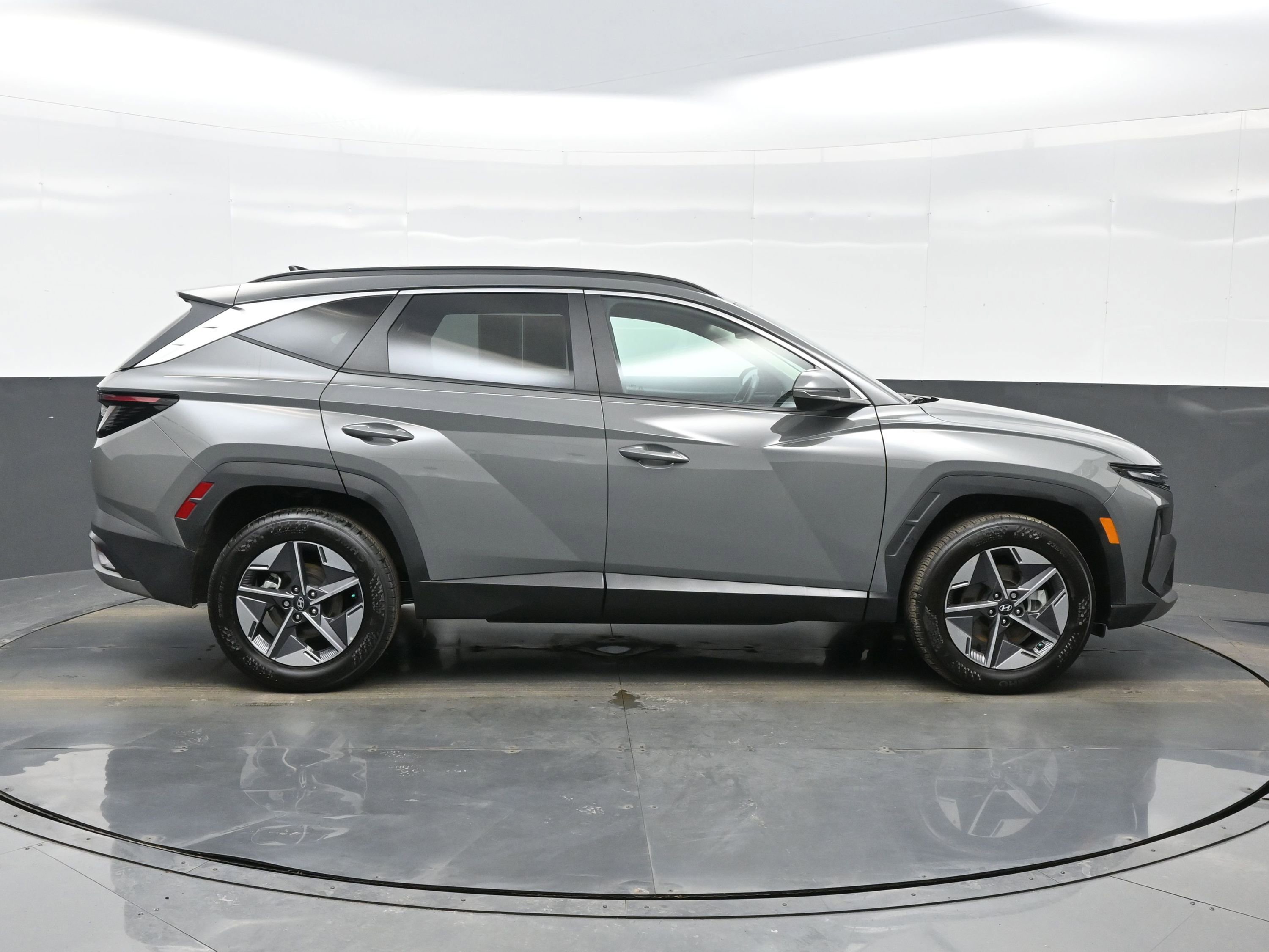 Certified 2025 Hyundai Tucson SEL image 7