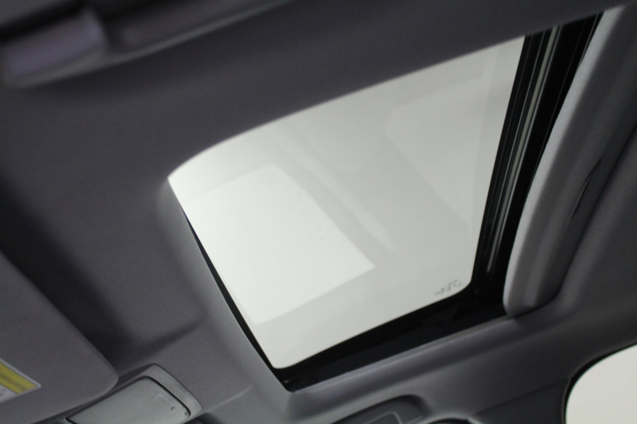 Used 2019 Honda CR-V EX image 12