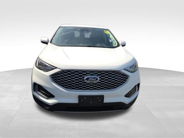 Used 2024 Ford Edge SEL image 8