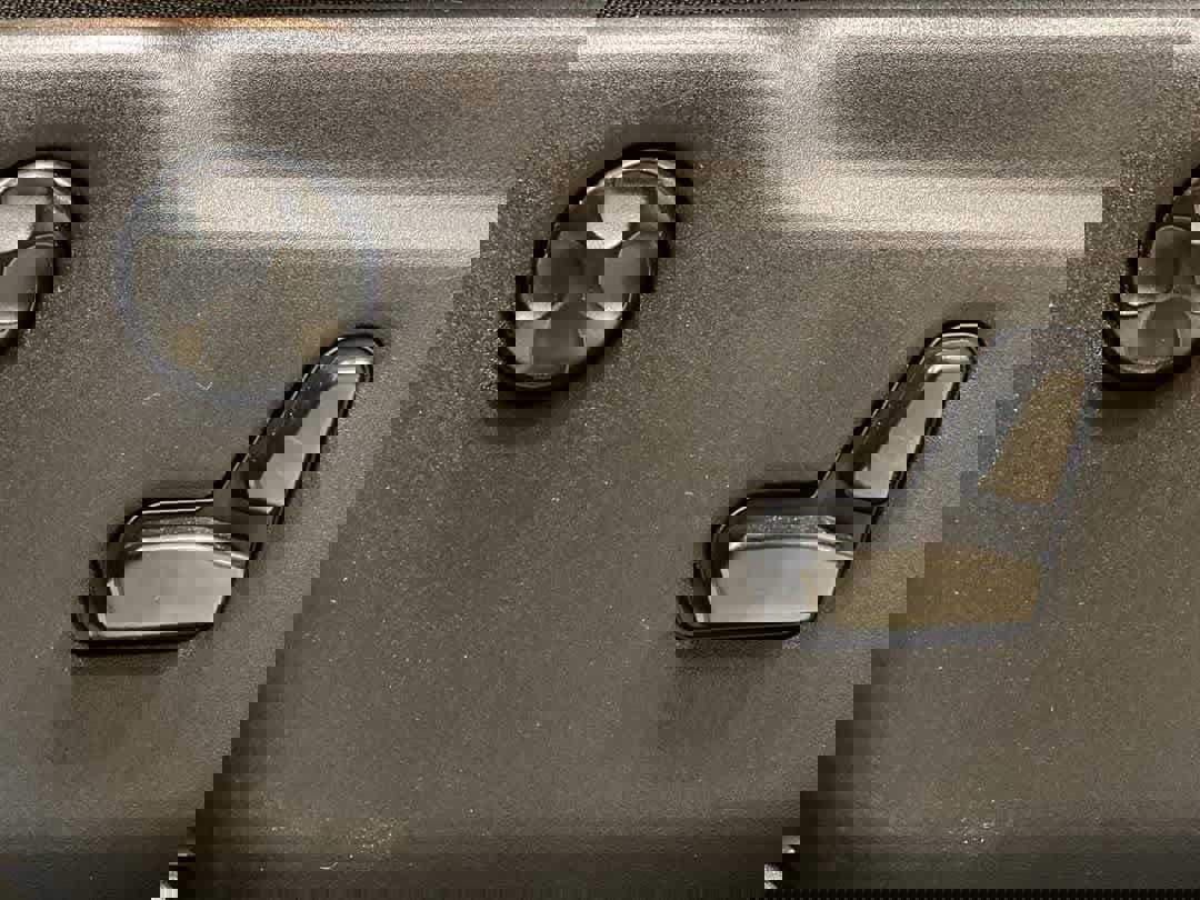 Used 2020 Jeep Grand Cherokee Laredo image 14