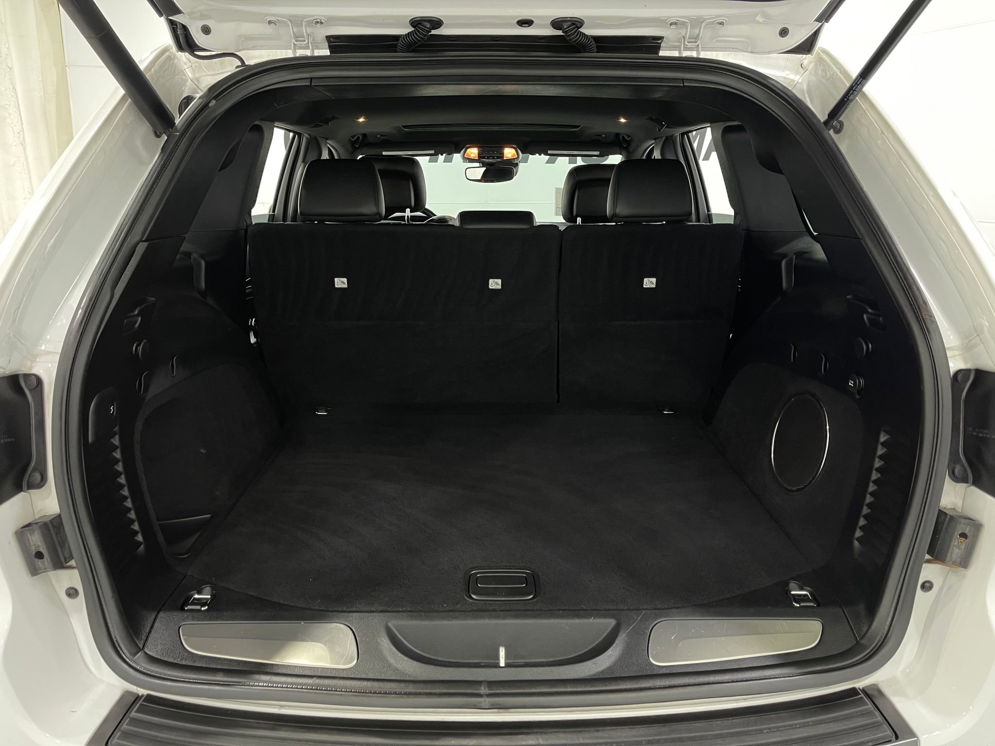 Used 2019 Jeep Grand Cherokee Trailhawk image 26