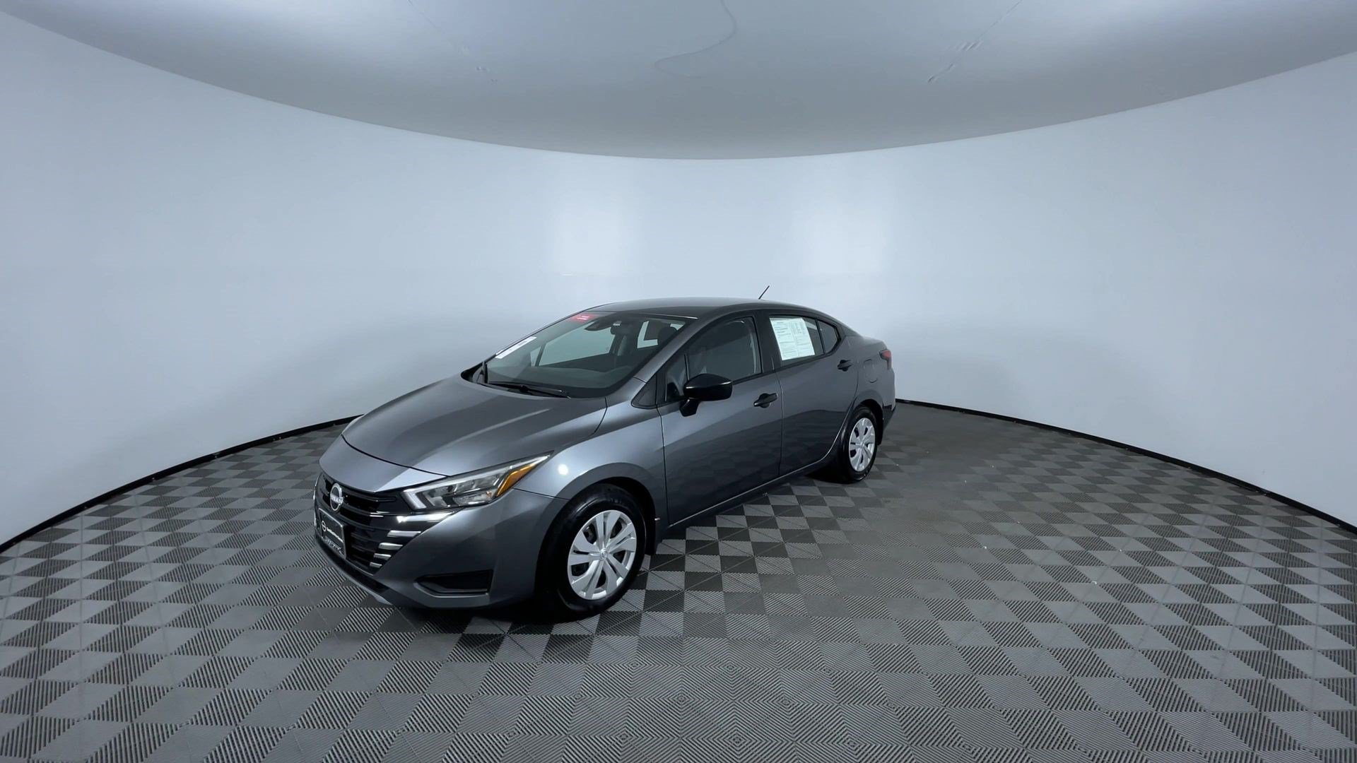 Certified 2025 Nissan Versa S w/ Trunk Package FWD image 4