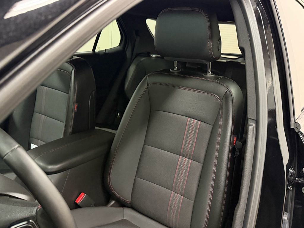 Certified 2024 Chevrolet Equinox RS FWD image 41