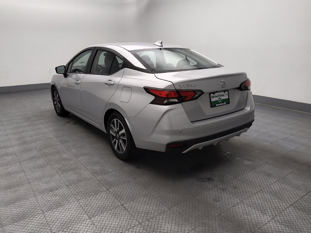 Used 2021 Nissan Versa SV FWD image 5