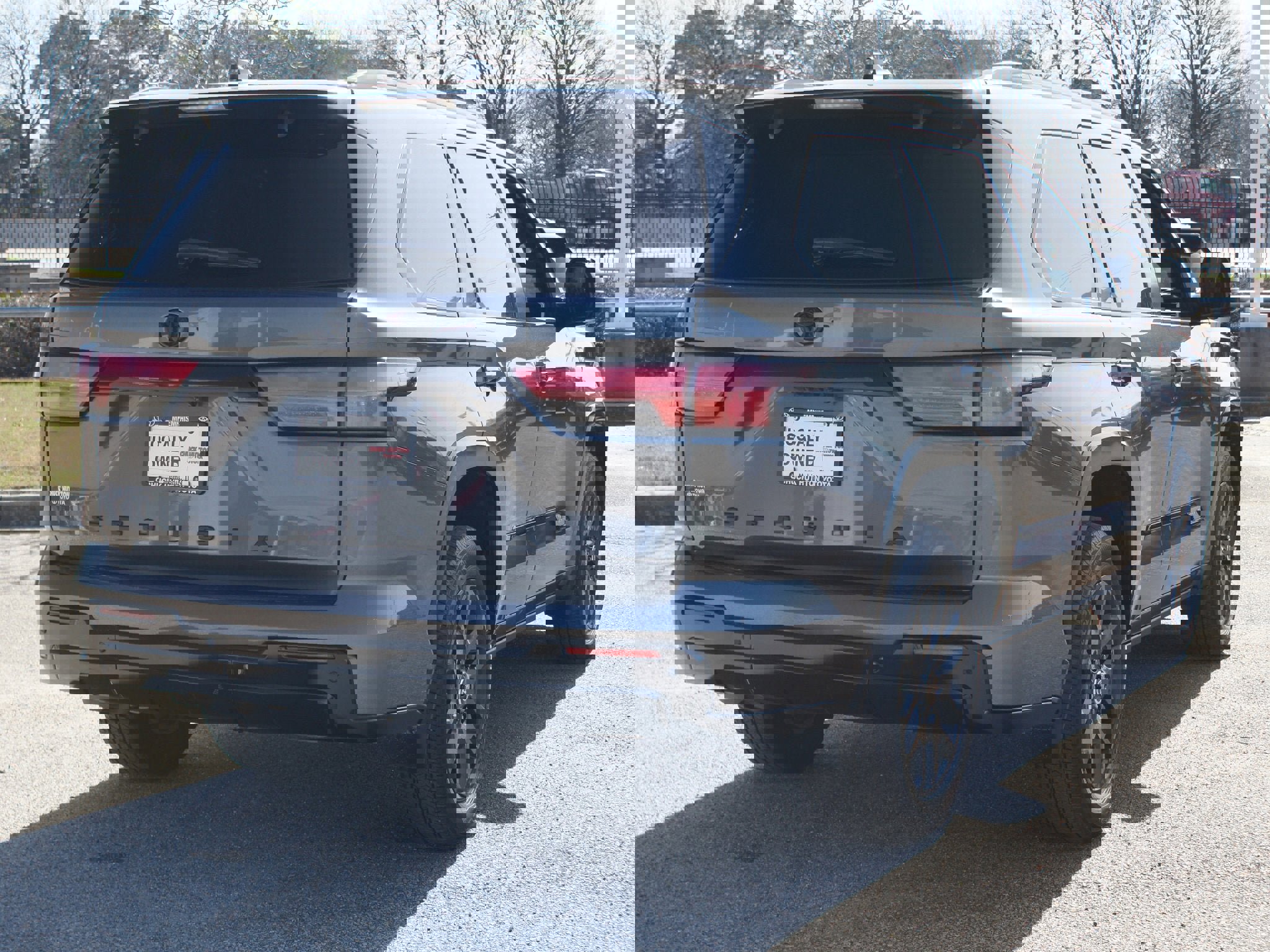 Used 2024 Toyota Sequoia Platinum AWD/4WD image 20