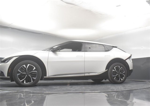 Used 2024 Kia EV6 Wind w/ Wind Technology Package image 37