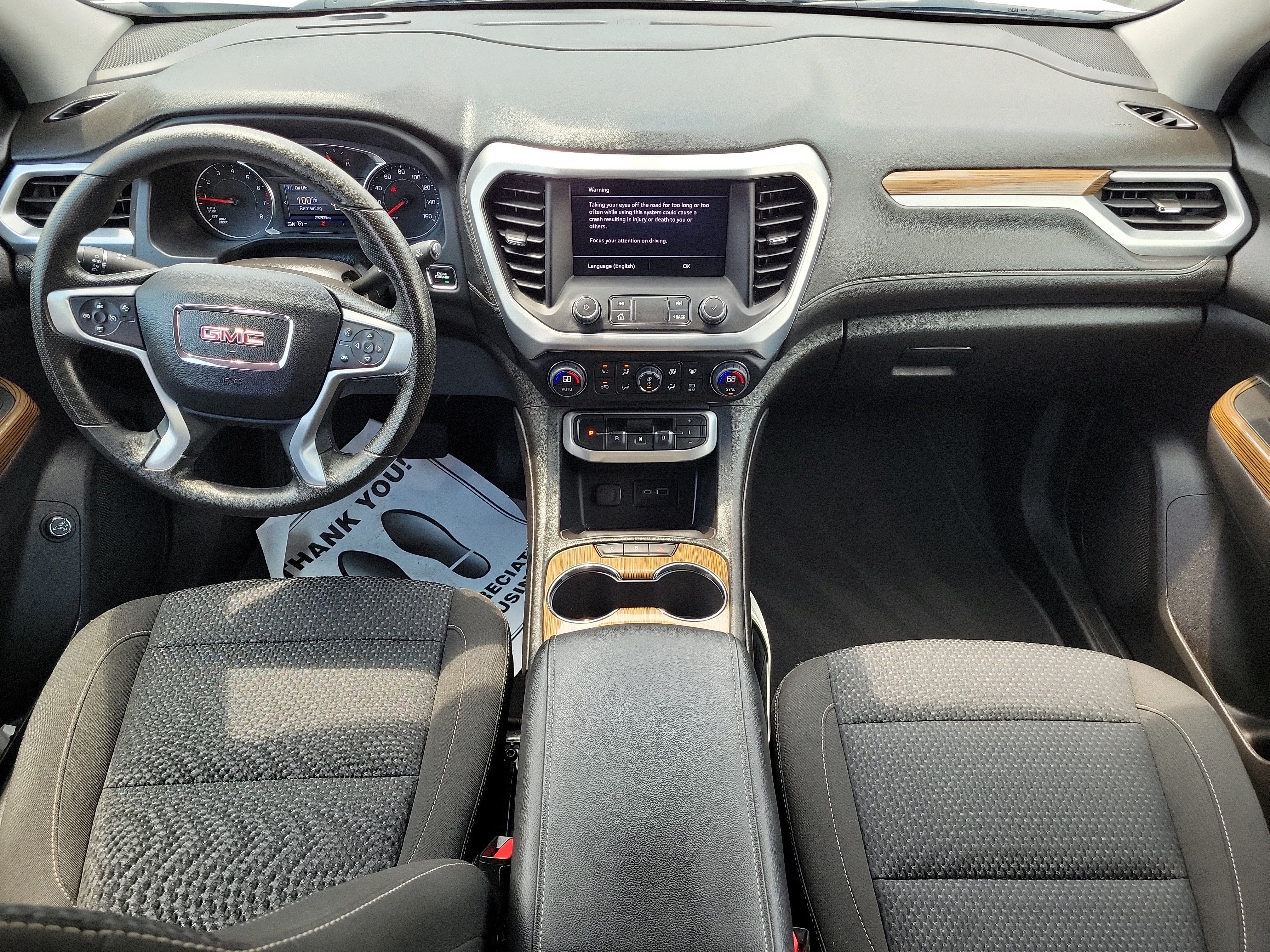 Used 2023 GMC Acadia SLE w/ Driver Convenience Package FWD image 9