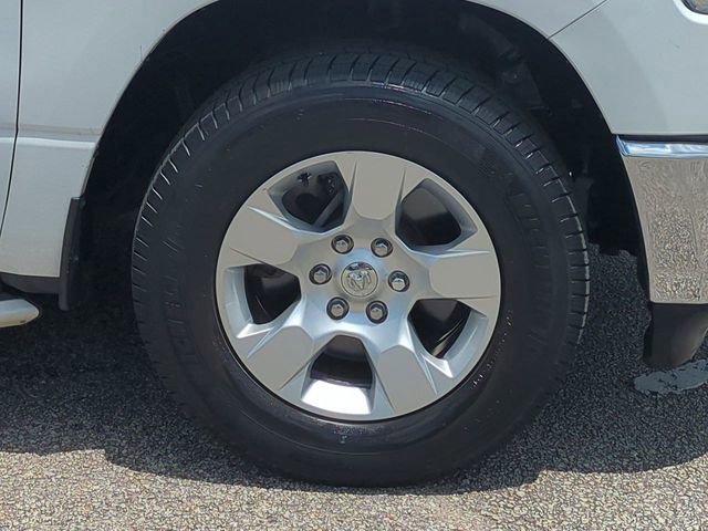 Used 2019 RAM 1500 Big Horn RWD image 11