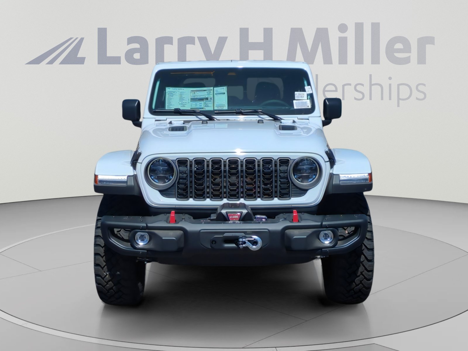 New 2026 Jeep Gladiator Rubicon w/ Capability Package AWD/4WD image 8