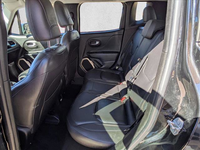 Used 2017 Jeep Renegade Limited image 12
