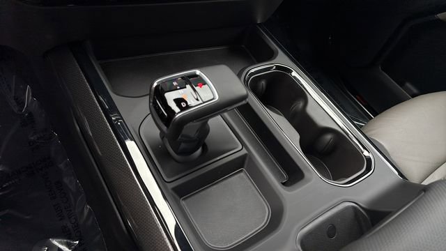 Certified 2025 Chevrolet Silverado 1500 ZR2 w/ Technology Package image 30