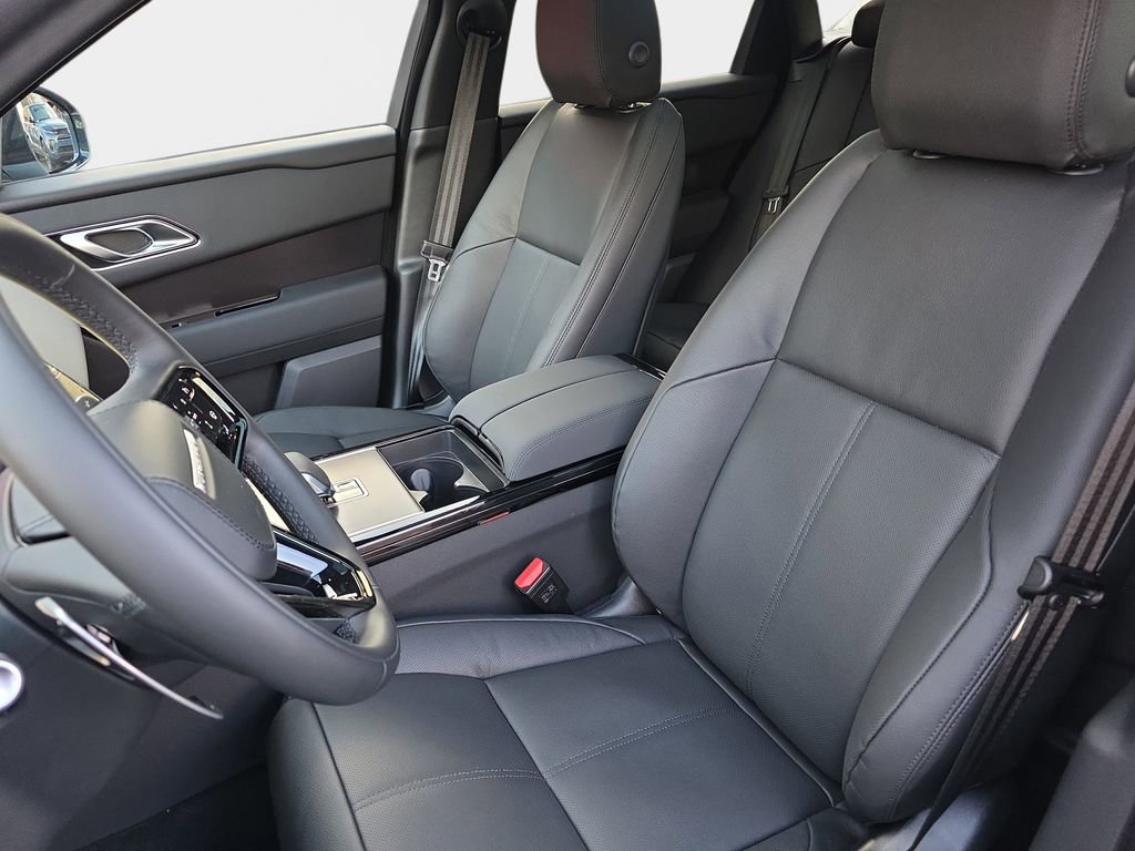 New 2026 Land Rover Range Rover Velar Dynamic SE image 15