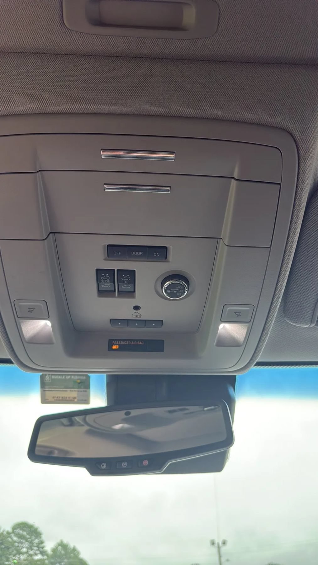 Used 2018 Chevrolet Tahoe LT RWD image 20
