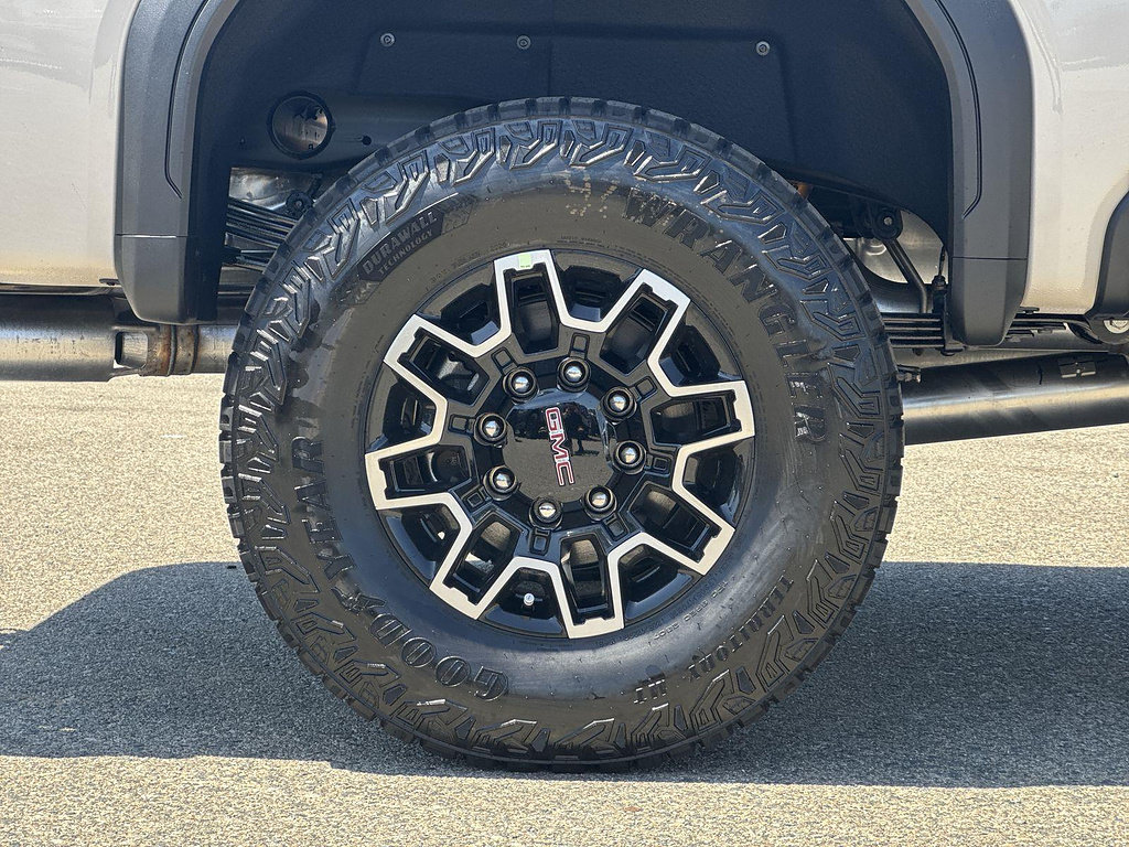 New 2026 GMC Sierra 2500 AT4X AWD/4WD image 30