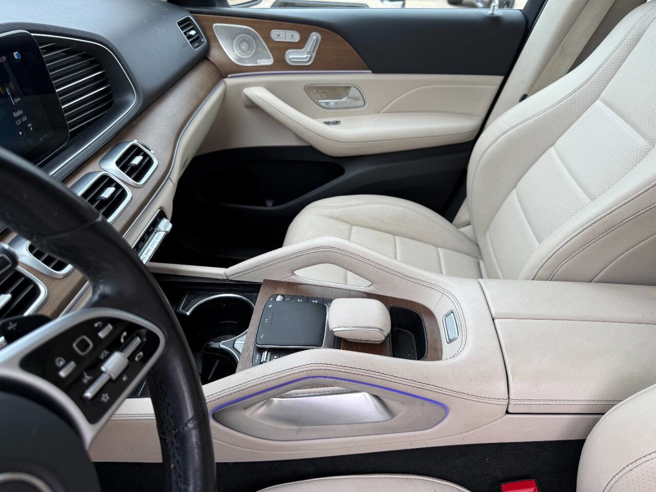 Used 2021 Mercedes-Benz GLE 350 w/ AMG Line Exterior image 11