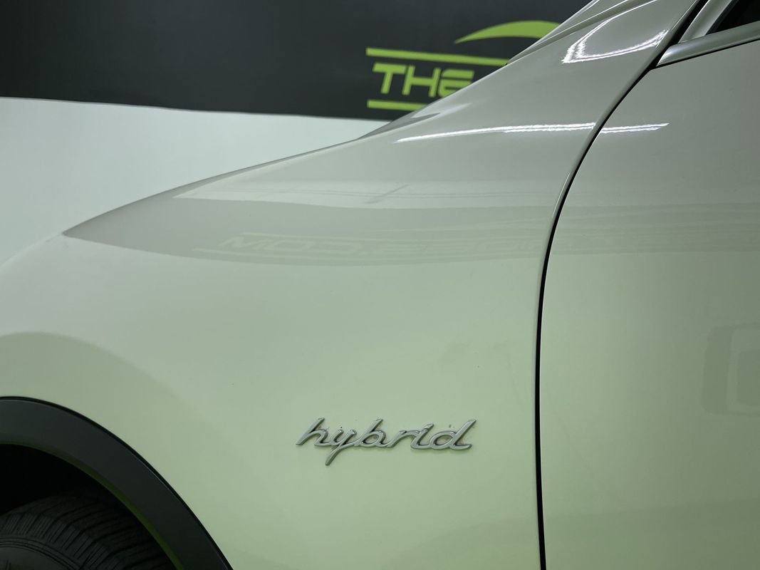 Used 2011 Porsche Cayenne S image 14