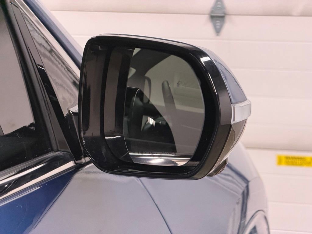 Used 2026 Buick Enclave Avenir w/ Super Cruise Package image 12