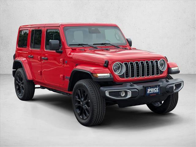 Used 2025 Jeep Wrangler Sahara w/ Safety Group AWD/4WD image 3