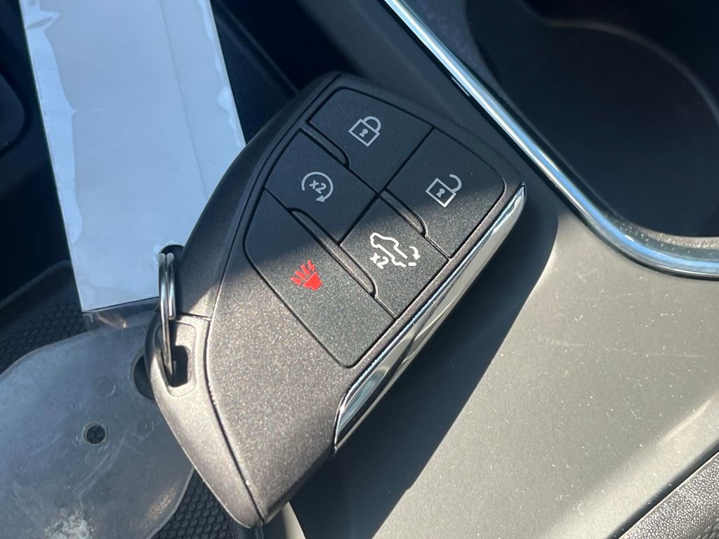 New 2026 GMC Sierra 1500 Elevation image 24