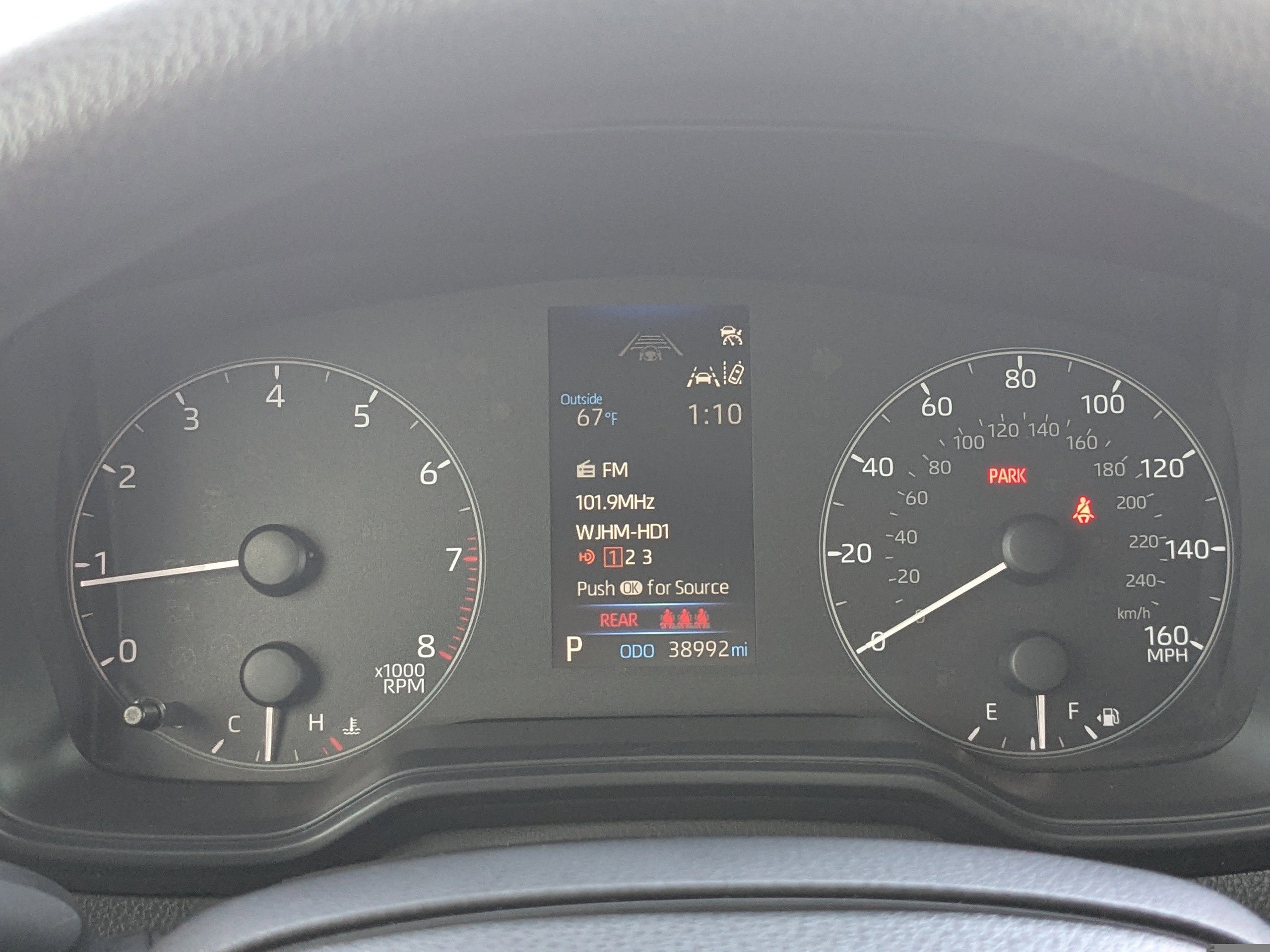 Used 2023 Toyota Corolla LE image 28