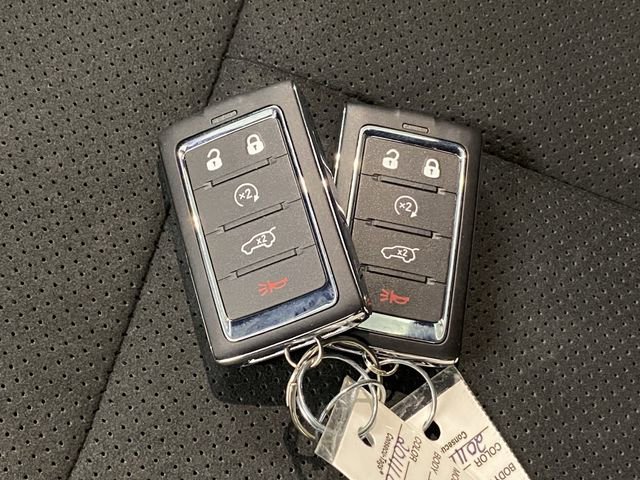 New 2026 Jeep Grand Cherokee Altitude image 30