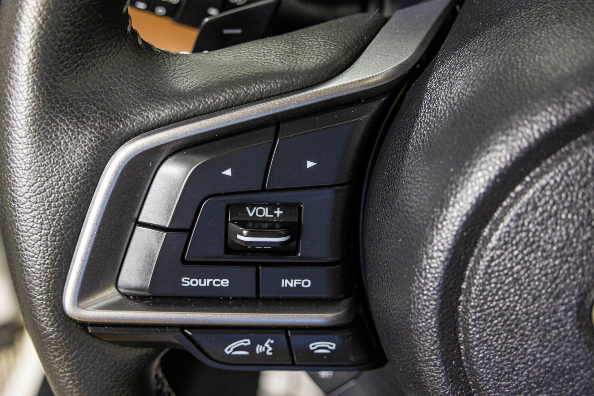 Used 2023 Subaru Forester Touring AWD/4WD image 34