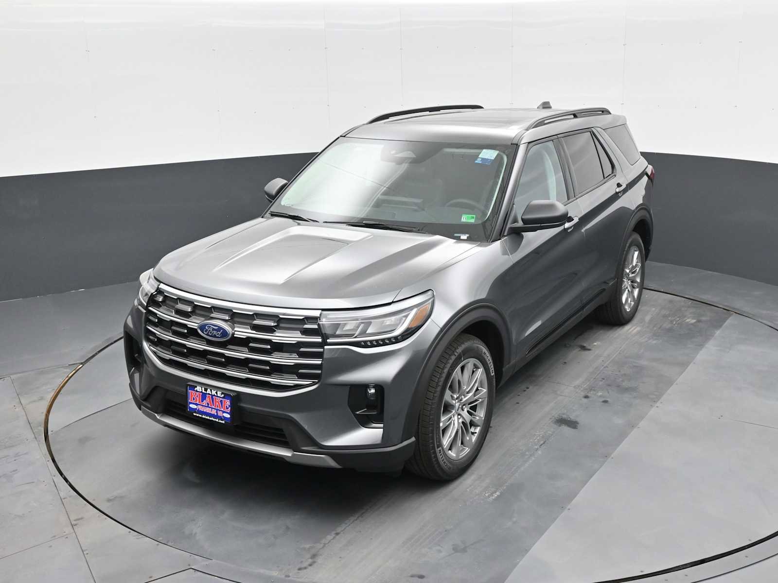 New 2026 Ford Explorer Active w/ Active Comfort Package image 10