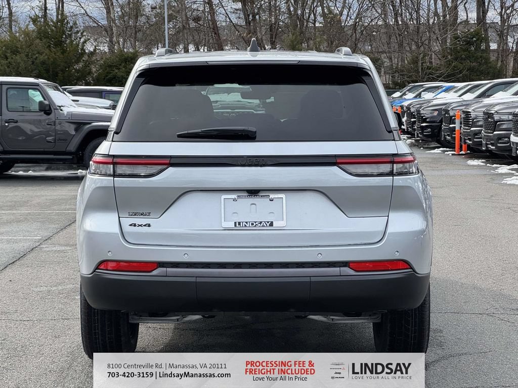New 2026 Jeep Grand Cherokee Altitude AWD/4WD image 7