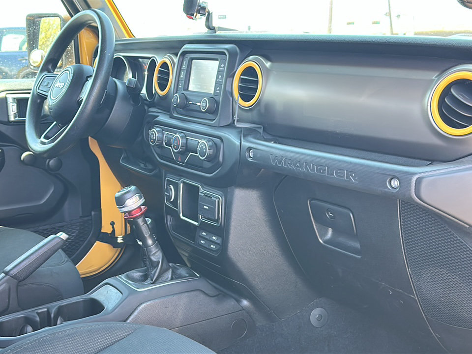 Used 2021 Jeep Wrangler Sport AWD/4WD image 19