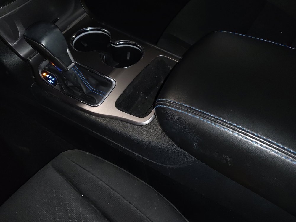 Used 2018 Jeep Grand Cherokee Laredo image 26