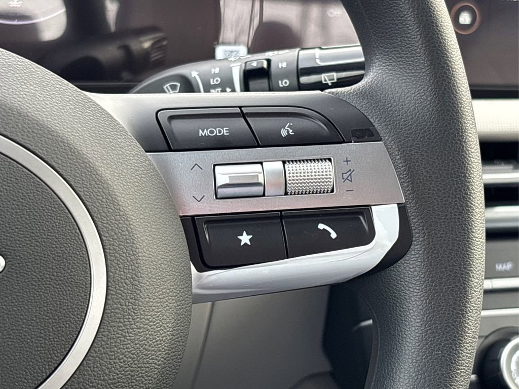 New 2026 Hyundai Tucson SE image 22