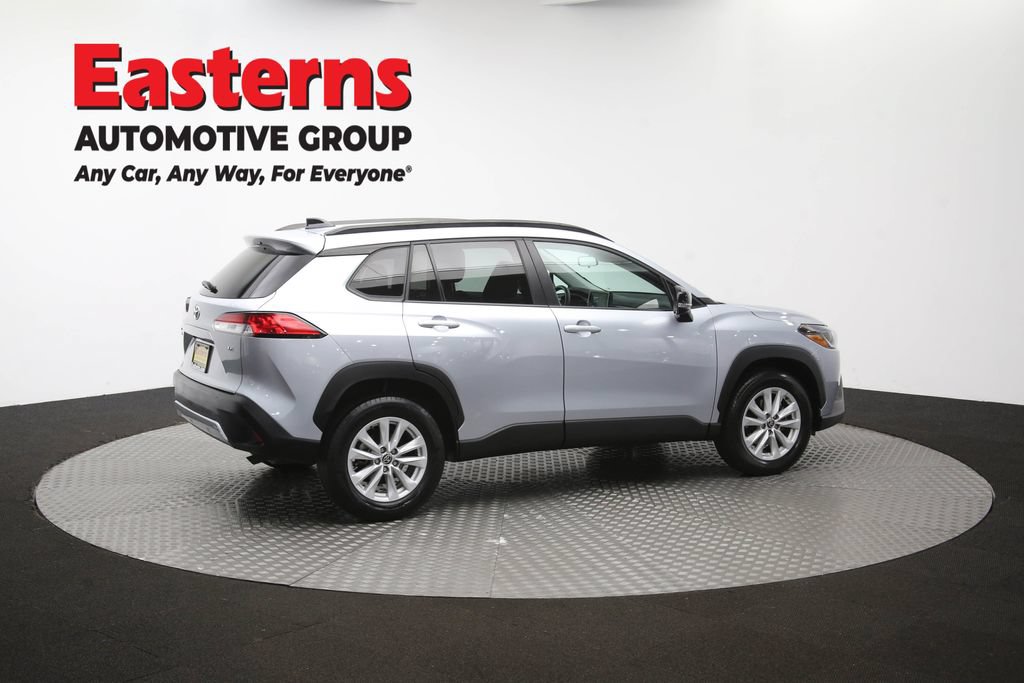Used 2025 Toyota Corolla Cross LE FWD image 41