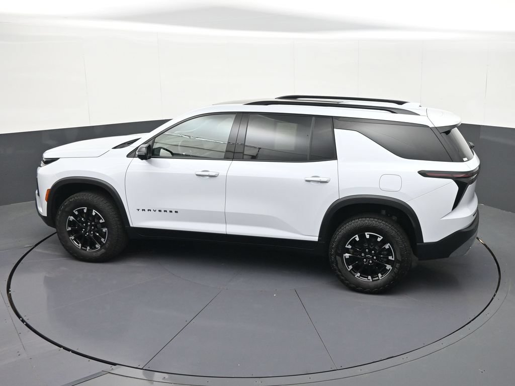 Certified 2026 Chevrolet Traverse Z71 w/ Driver Confidence Package AWD/4WD image 24