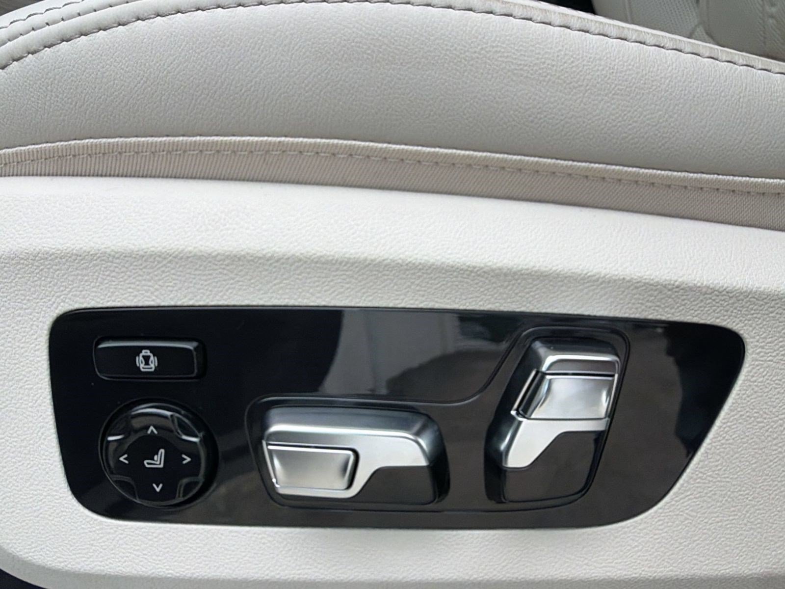 New 2027 BMW X7 xDrive40i AWD/4WD image 14