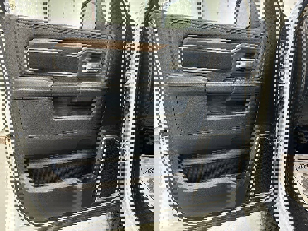 Used 2024 RAM 3500 Laramie image 8