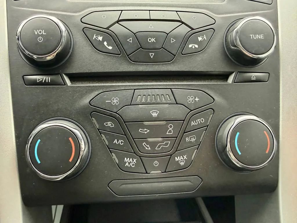 Used 2014 Ford Fusion SE w/ Equipment Group 501A image 20