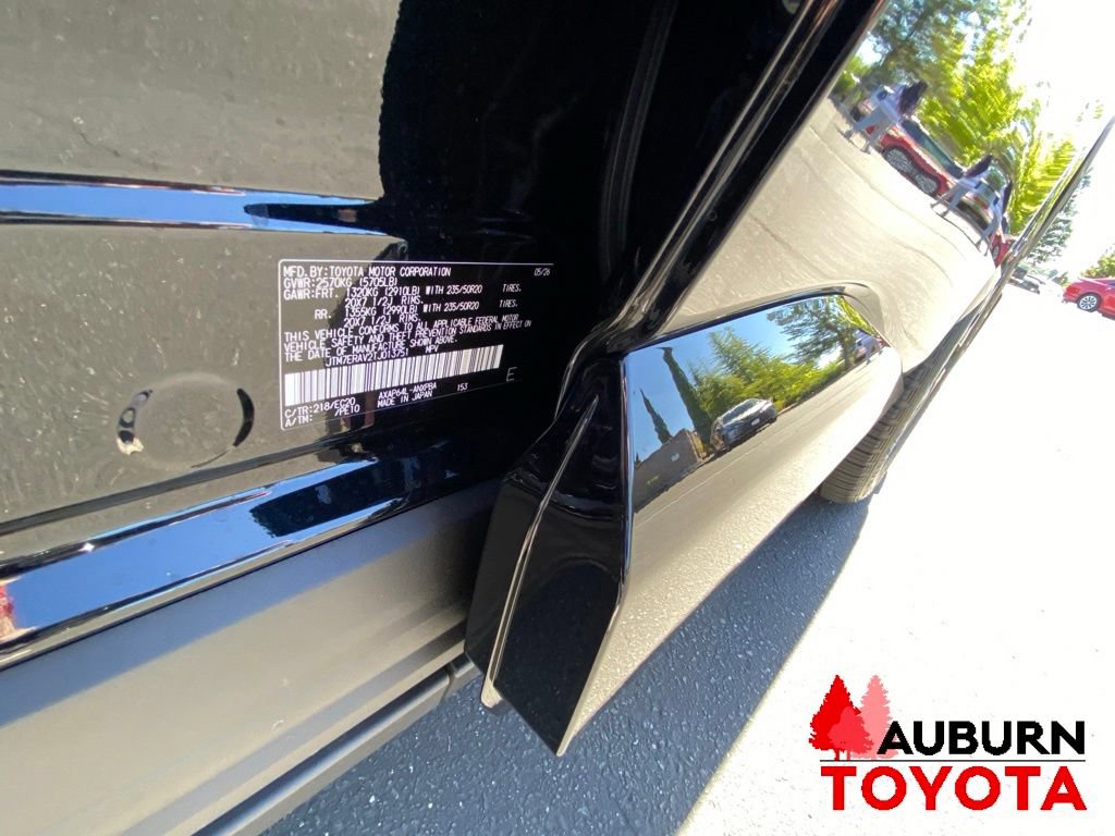 New 2026 Toyota RAV4 XSE AWD/4WD image 32