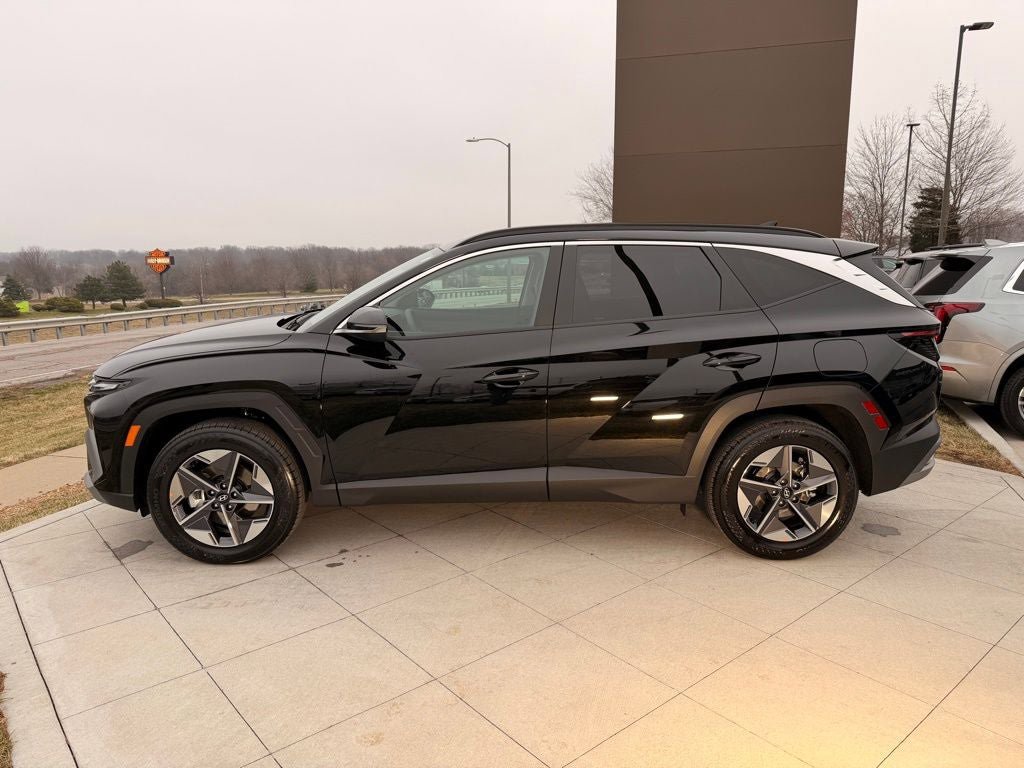 Used 2026 Hyundai Tucson SEL AWD/4WD image 3