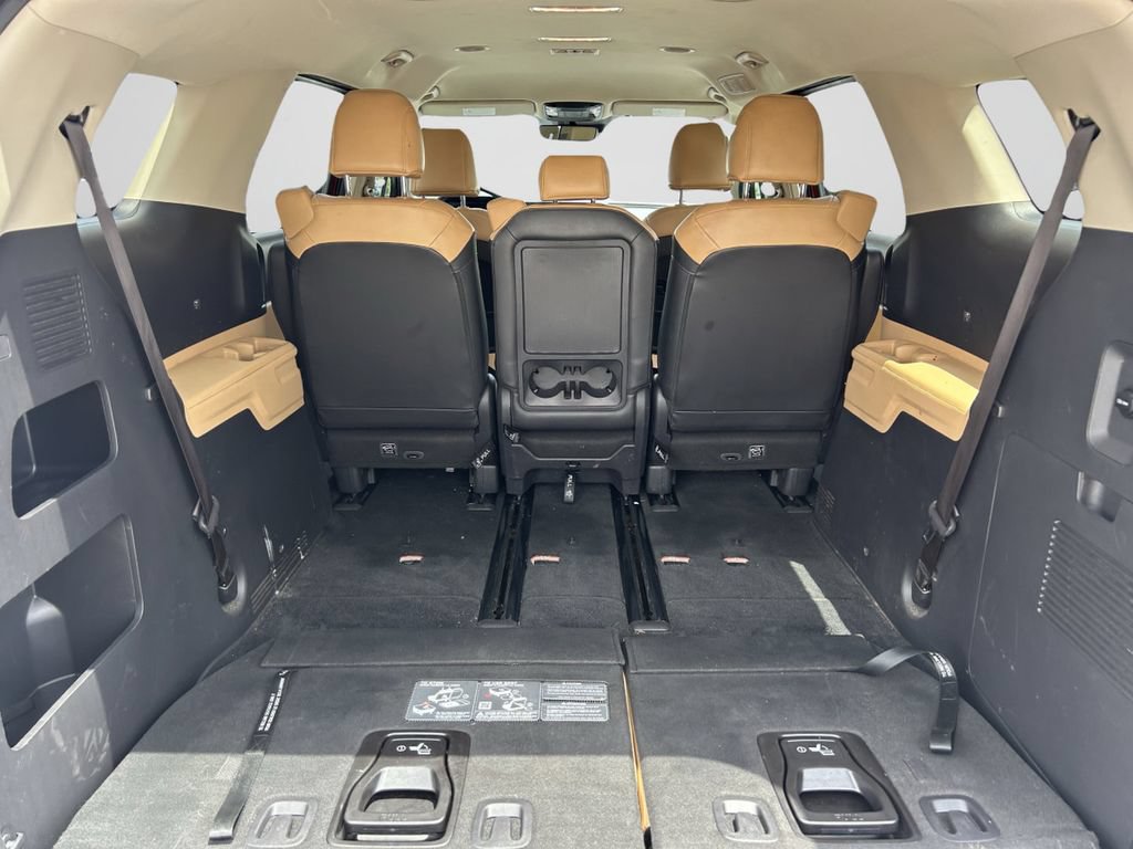 Used 2024 Kia Carnival LX FWD image 15