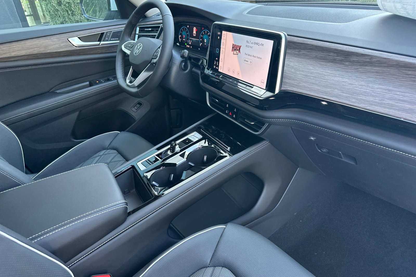 New 2026 Volkswagen Atlas SEL Premium R-Line image 17