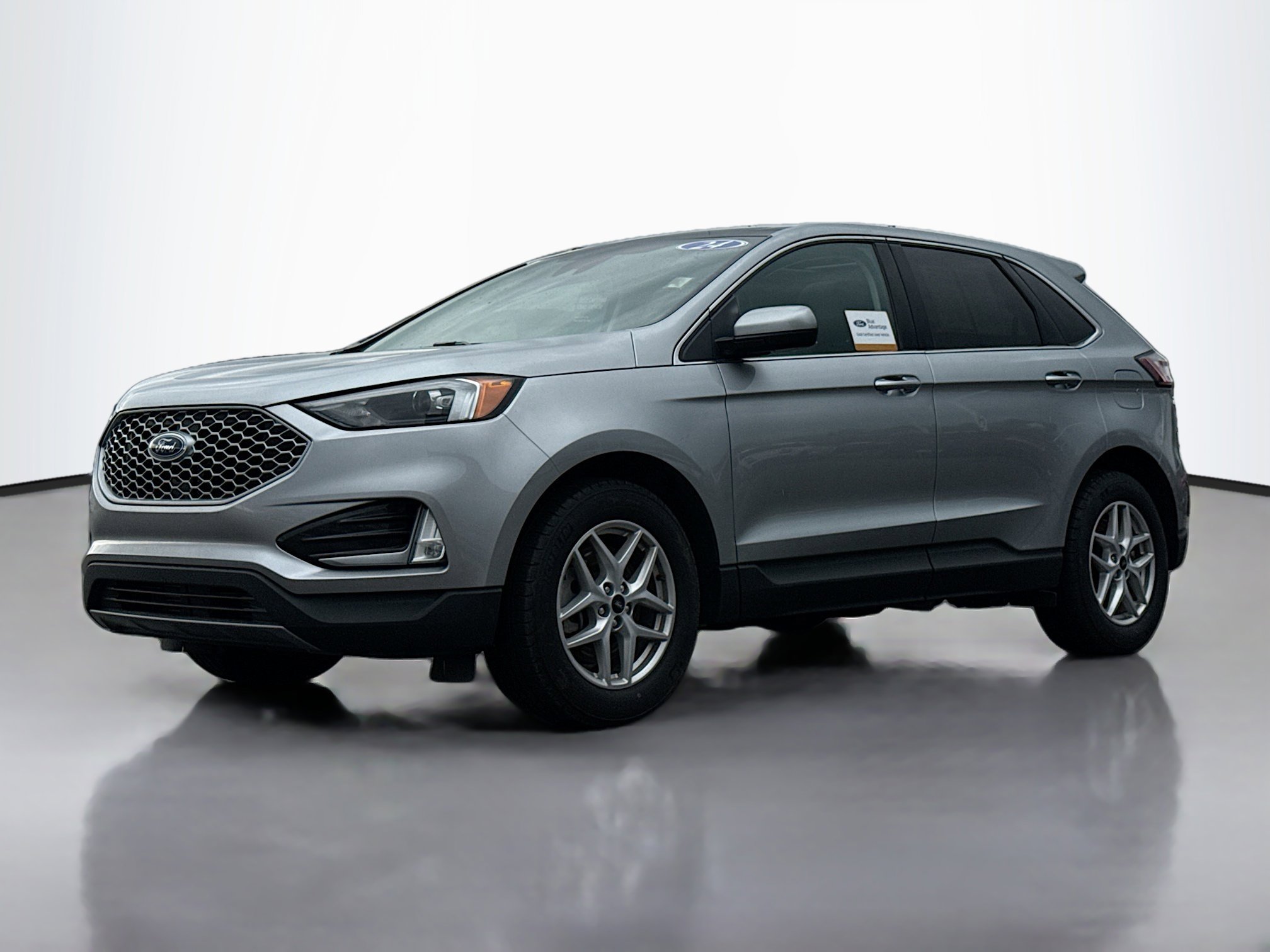 Certified 2024 Ford Edge SEL w/ Convenience Package image 12