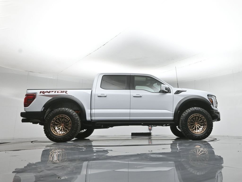Used 2025 Ford F150 Raptor image 51