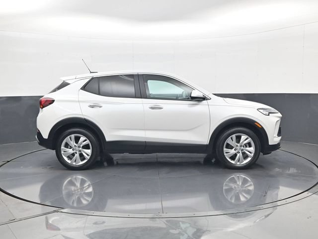 Certified 2024 Buick Encore GX Preferred w/ Comfort Package AWD/4WD image 4