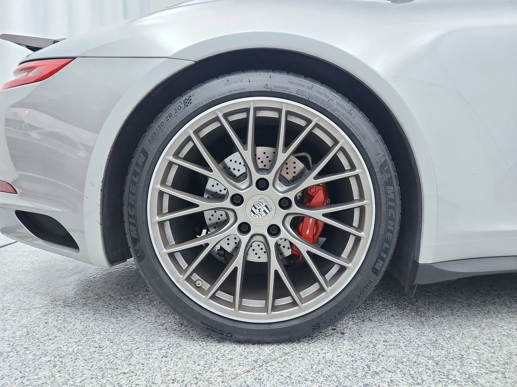 Used 2017 Porsche 911 Carrera 4S image 35