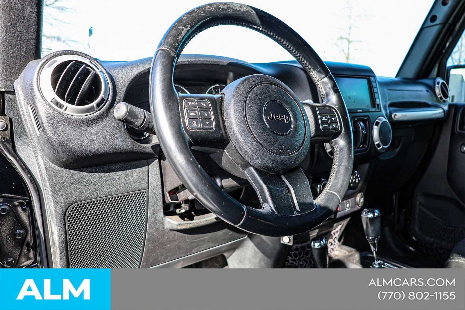 Used 2016 Jeep Wrangler Unlimited Sahara w/ Connectivity Group image 21